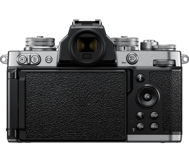 Nikon Z fc srebrny + DX 18-140mm f/3.5-.6.3 VR - 1188629 - zdjęcie 4